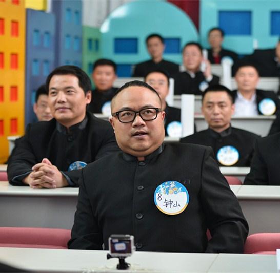 《爸爸请回答》钟山批星二代 英语好是舍本逐末